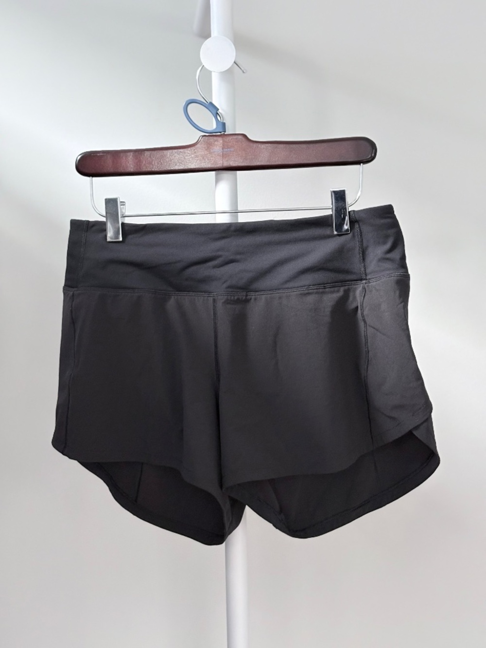 Lululemon Speed Up Short Long 4” Black Size 4 Lined Running Shorts